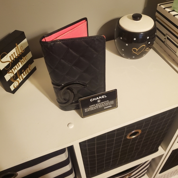 Chanel Lambskin wallet - Picture 3 of 10